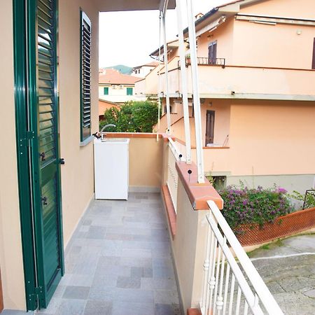 Apartamento Sogno Azzurro Porto Azzurro Habitación foto